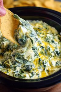 Crockpot Spinach Artichoke Dip
