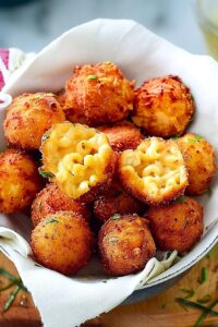 Fried Mac and Cheese Balls