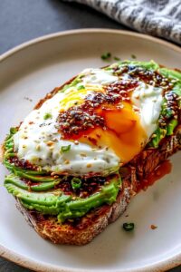 Avocado-Egg Toast