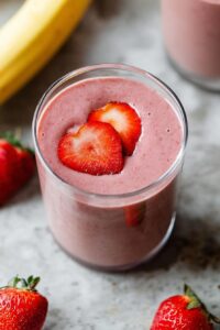Easy Strawberry Smoothie