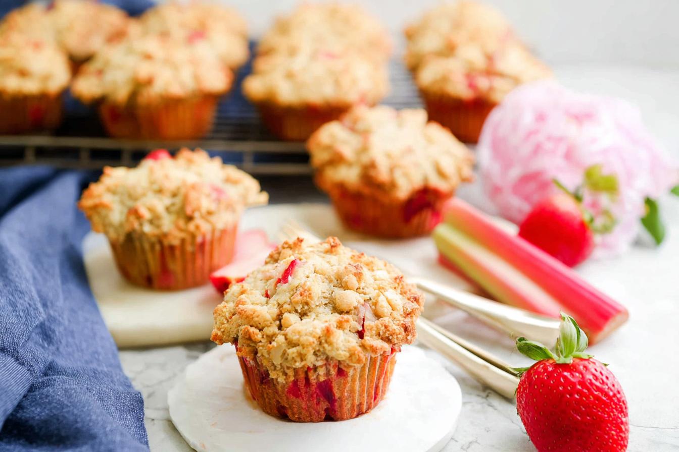 Strawberry Rhubarb Muffins